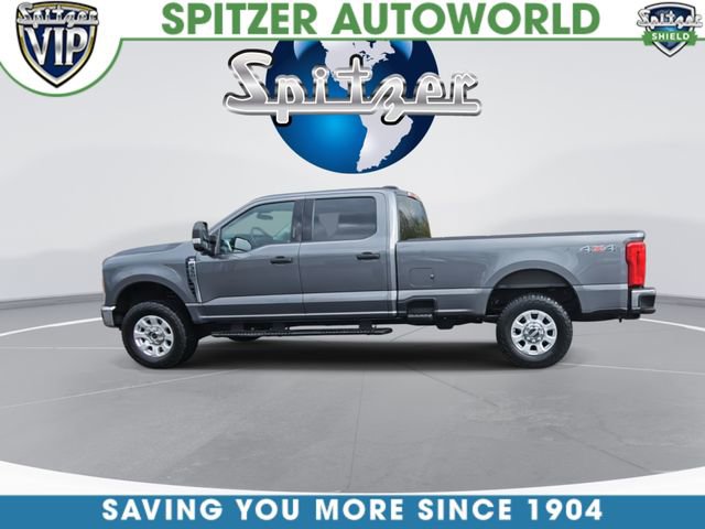Used 2024 Ford F350 XLT w/ Snow Plow Prep Package image 9