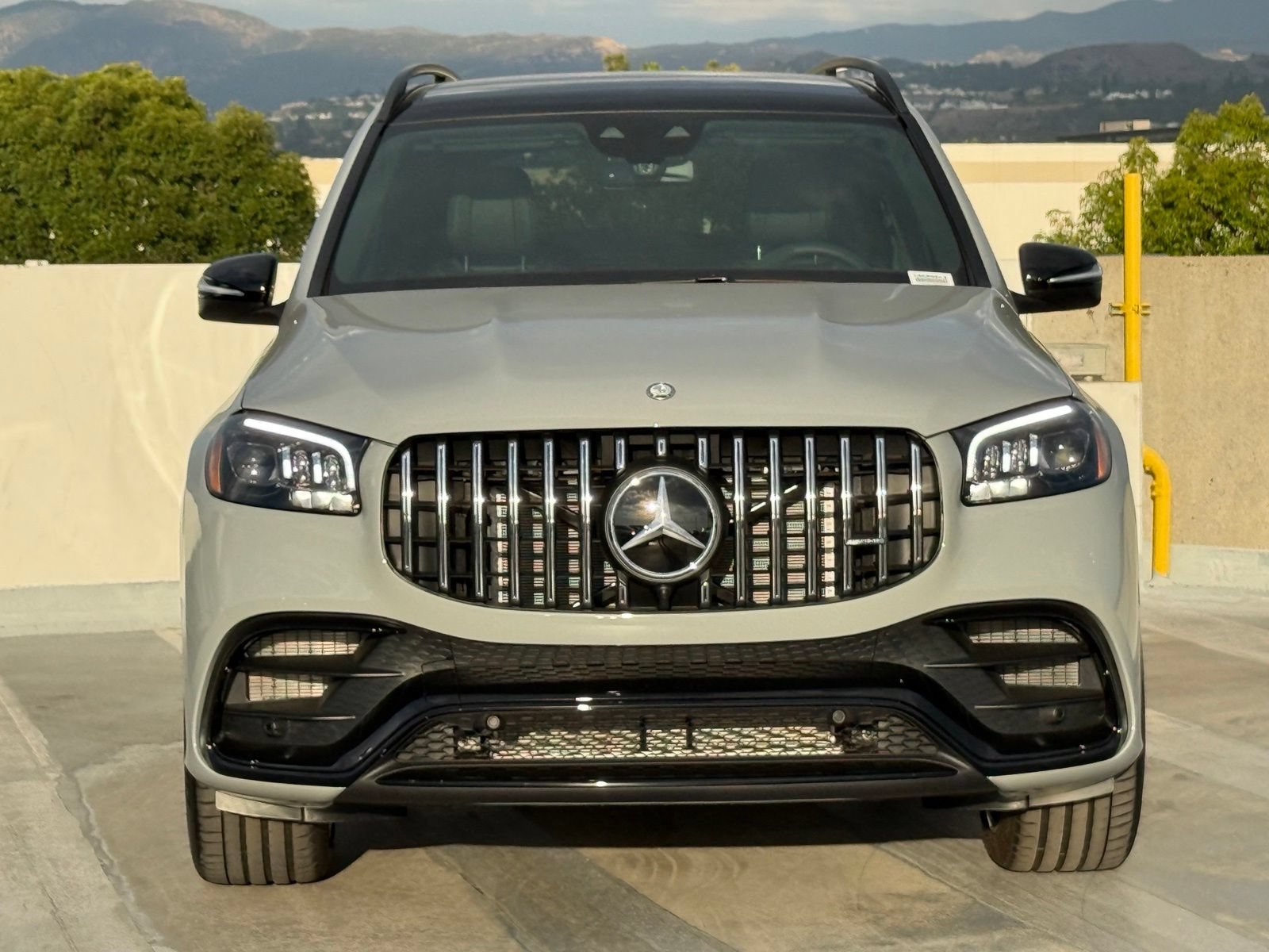 New 2026 Mercedes-Benz GLS 63 AMG 4MATIC image 4