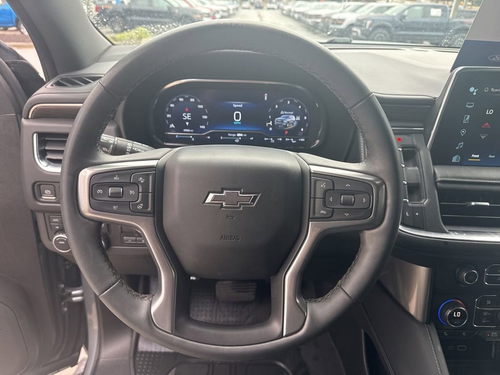 Used 2024 Chevrolet Tahoe Z71 w/ Luxury Package image 16