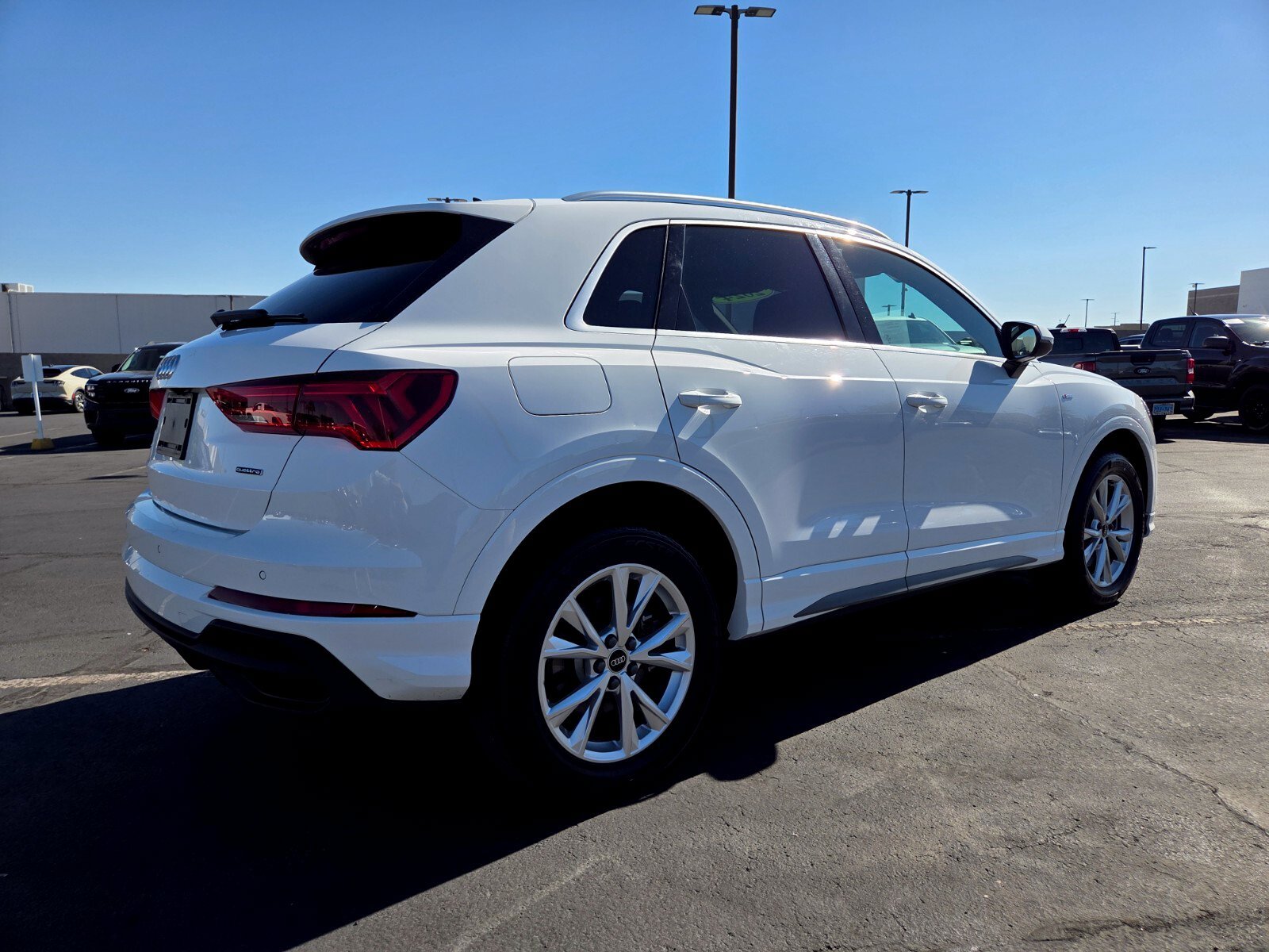 Used 2024 Audi Q3 2.0T Premium AWD/4WD image 6