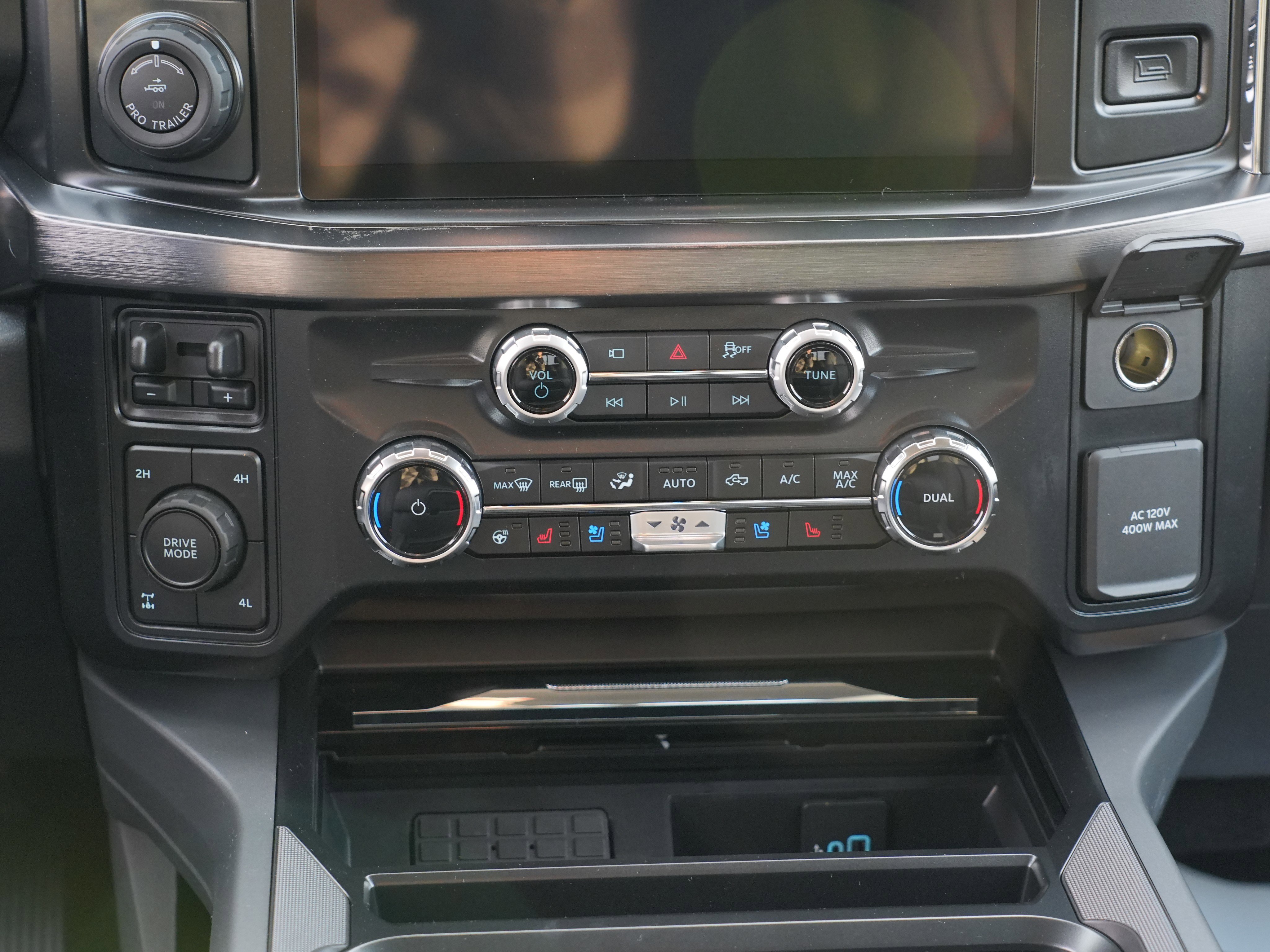 New 2026 Ford F350 Lariat w/ Lariat Ultimate Package image 25