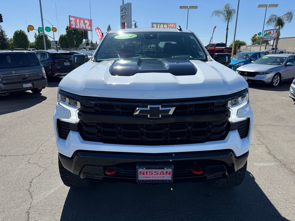 Used 2024 Chevrolet Silverado 1500 LT Trail Boss w/ LT Trail Boss Premium Package image 2