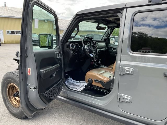 Used 2020 Jeep Wrangler Unlimited Rubicon AWD/4WD image 25