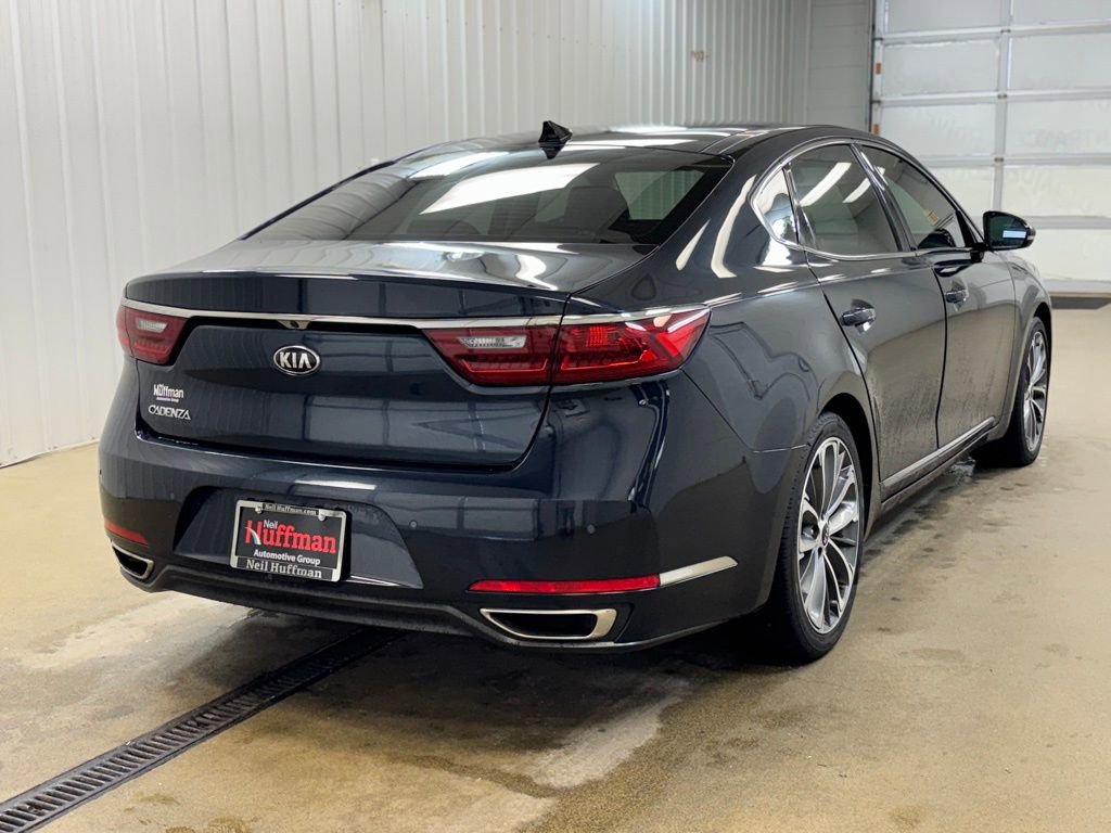 Used 2019 Kia Cadenza Technology image 5