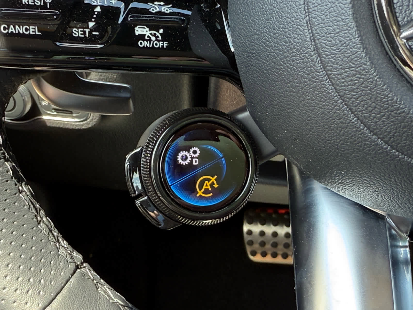 New 2025 Mercedes-Benz GLB 35 AMG 4MATIC image 22