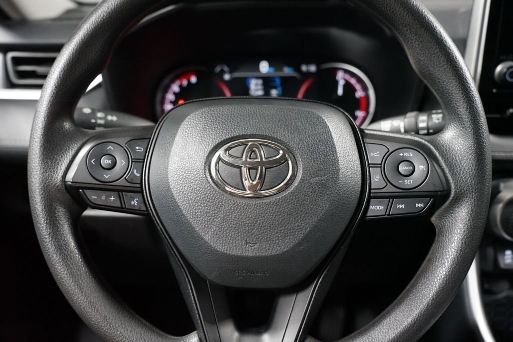 Certified 2025 Toyota RAV4 XLE AWD/4WD image 12