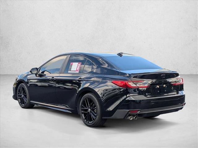 Used 2025 Toyota Camry SE FWD image 7