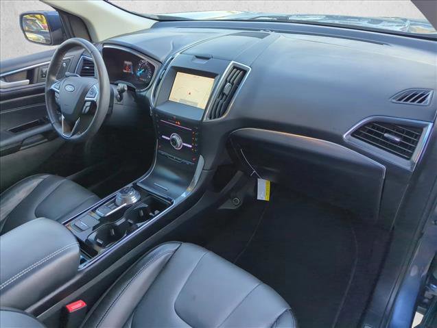 Used 2019 Ford Edge Titanium image 26