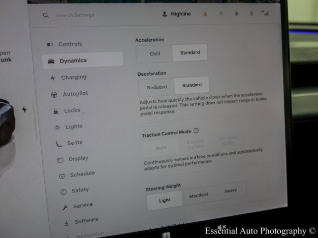 Used 2026 Tesla Model Y AWD image 27