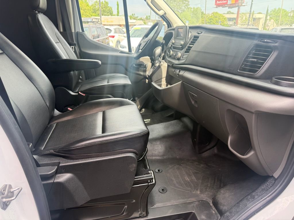 Used 2025 Ford Transit 250 148 Medium Roof Extended AWD w/ Load Area Protection Package image 21