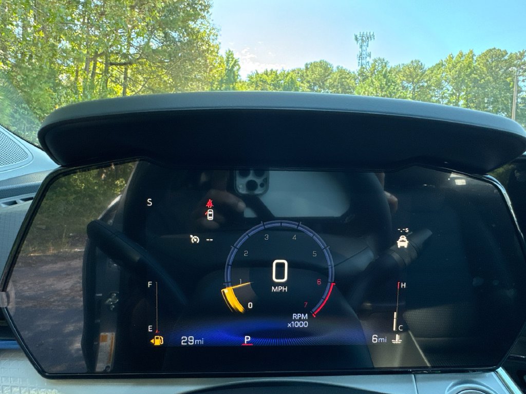 New 2026 Chevrolet Trax LT w/ Sunroof Package FWD image 21