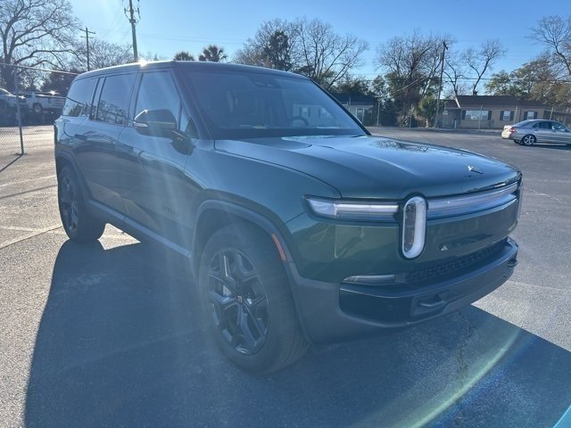 Used 2025 Rivian R1S Adventure image 6