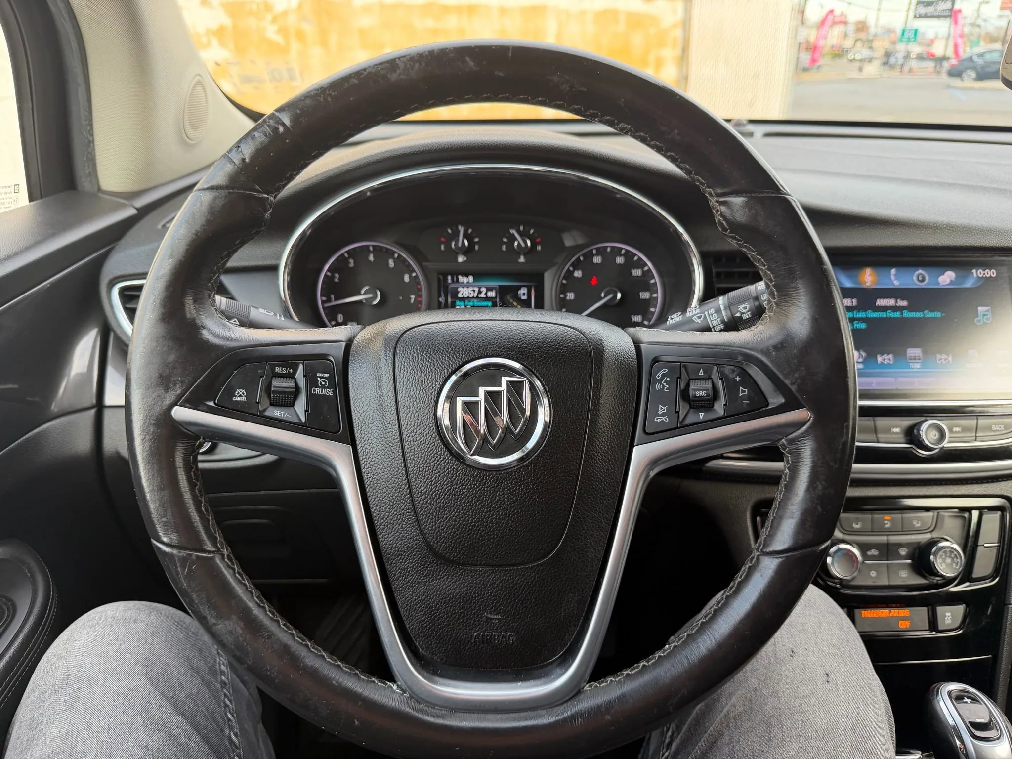 Used 2018 Buick Encore Preferred image 17