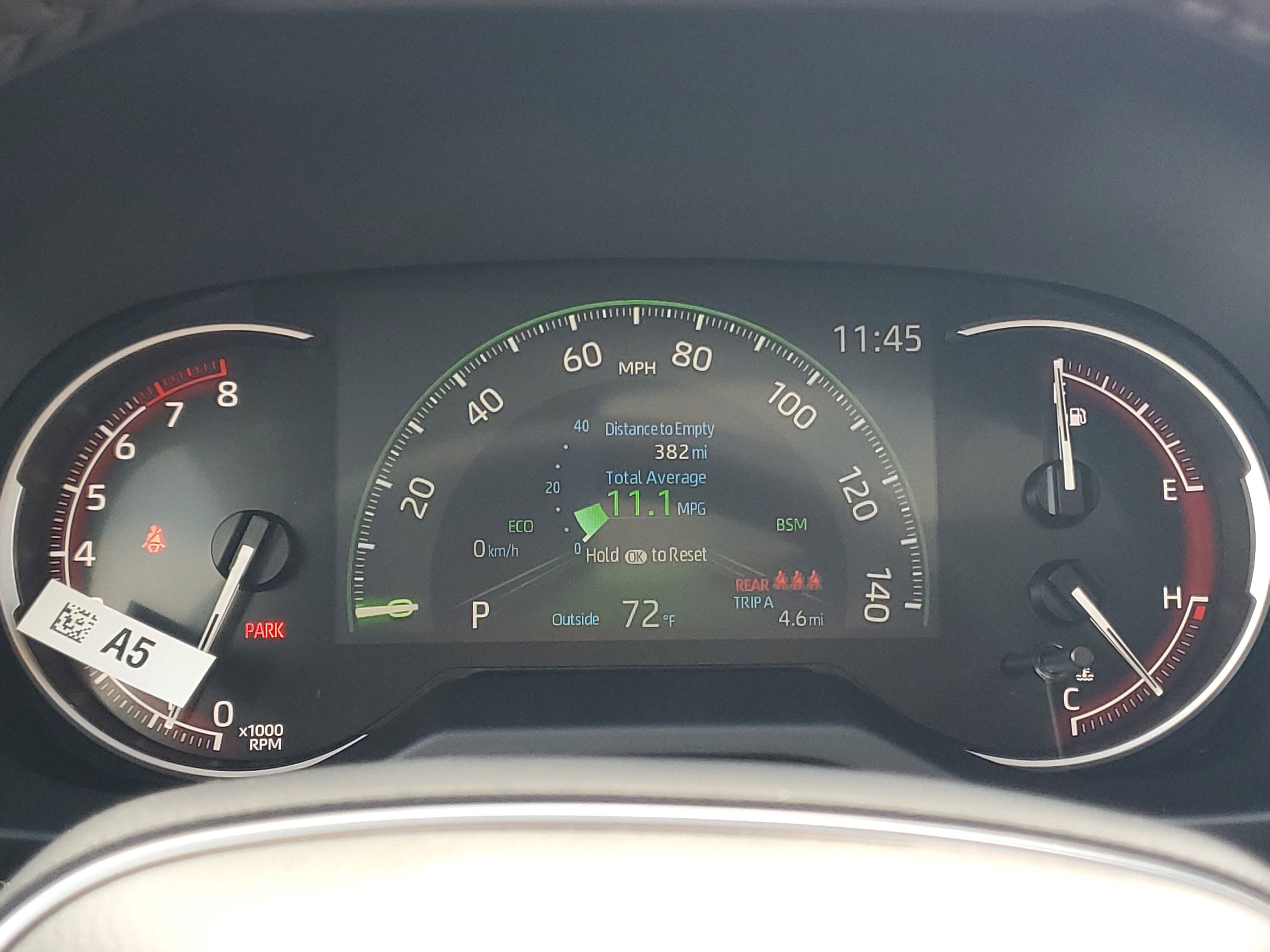 Used 2025 Toyota RAV4 XLE image 27