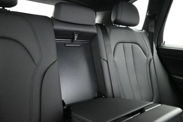 Used 2022 BMW X5 xDrive40i AWD/4WD image 19
