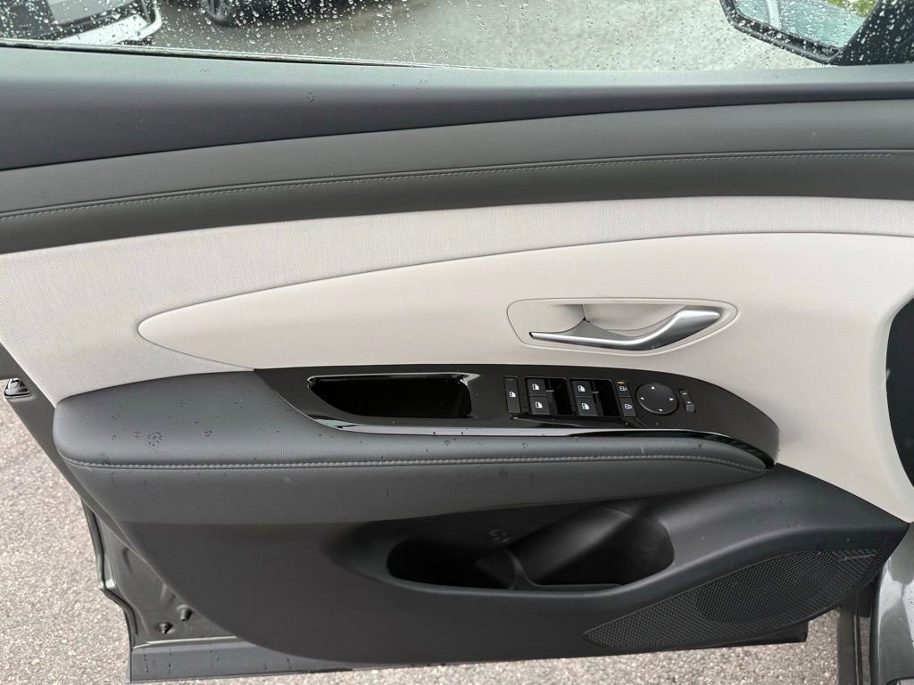 Certified 2026 Hyundai Tucson Limited AWD/4WD image 30