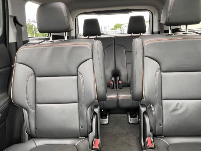 Used 2023 GMC Acadia AT4 w/ Preferred Package AWD/4WD image 25