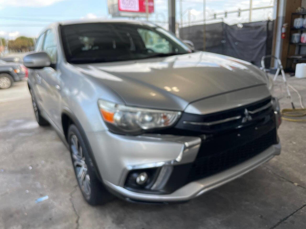Used 2019 Mitsubishi Outlander Sport SE image 3