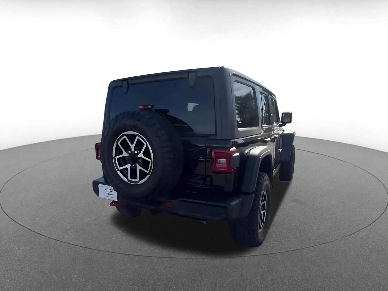 Used 2025 Jeep Wrangler Unlimited Rubicon image 14