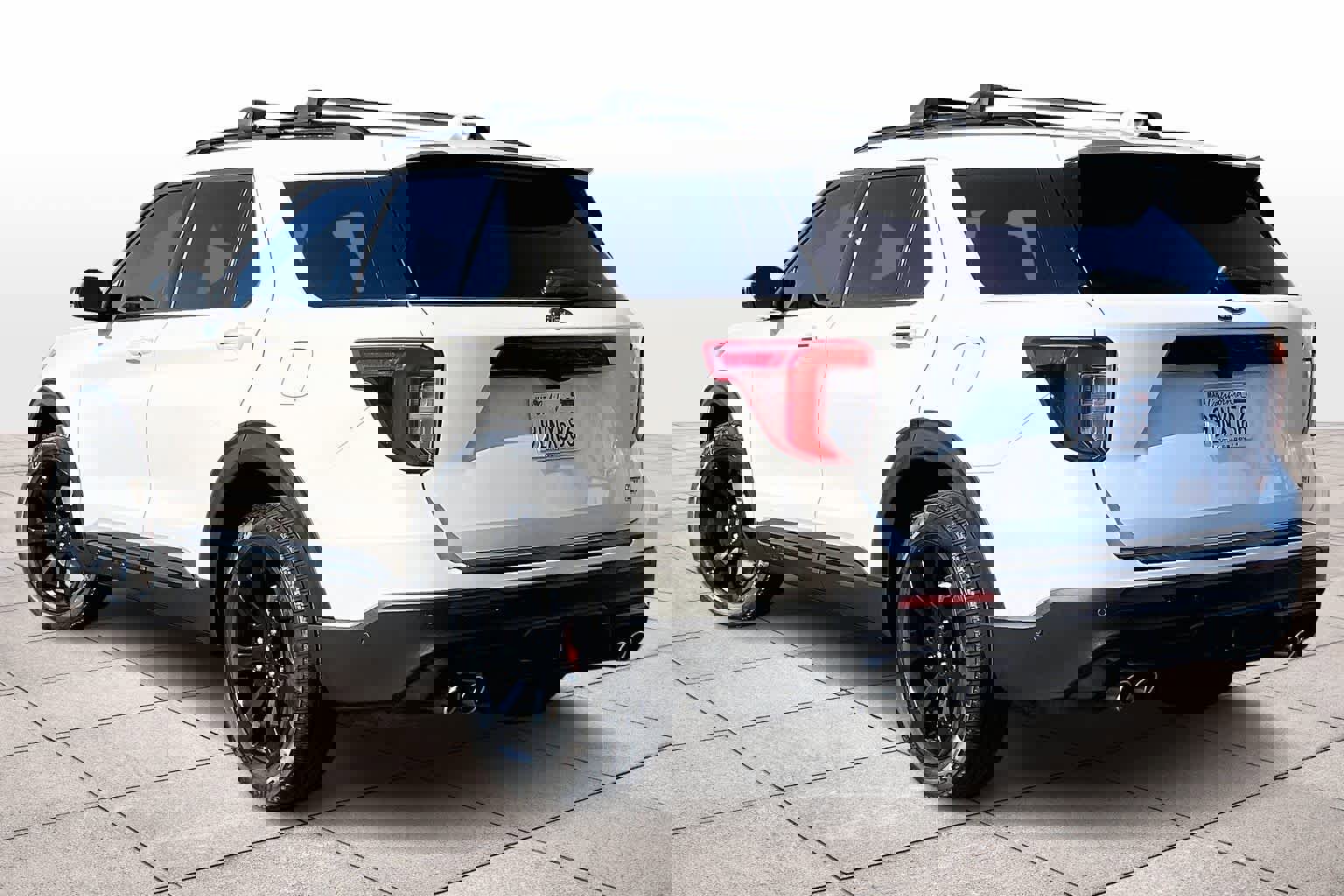 Used 2020 Ford Explorer ST w/ ST Street Pack image 15