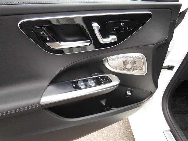 Certified 2025 Mercedes-Benz C 300 4MATIC Sedan image 8