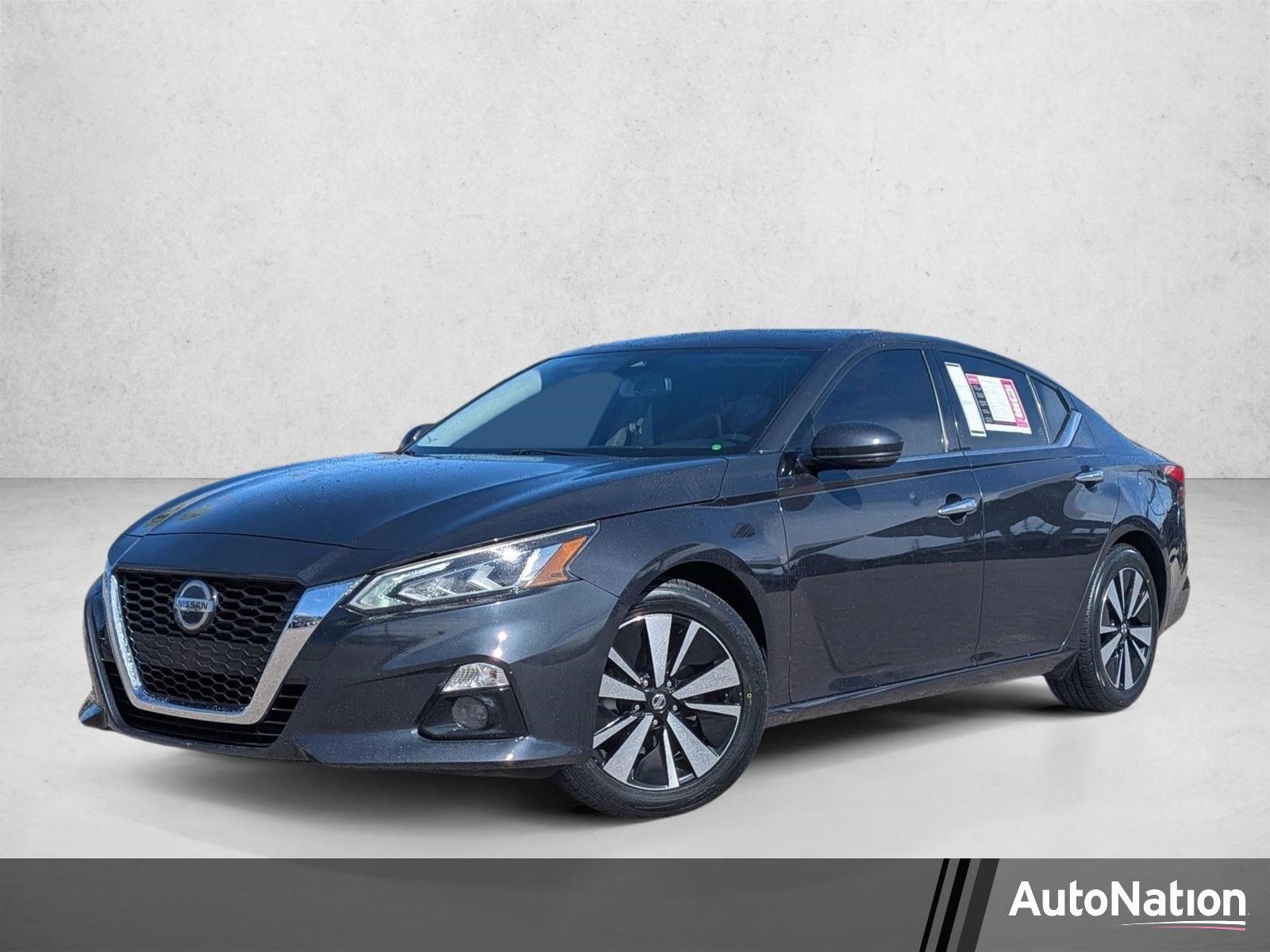 Used 2020 Nissan Altima 2.5 SL FWD image 1