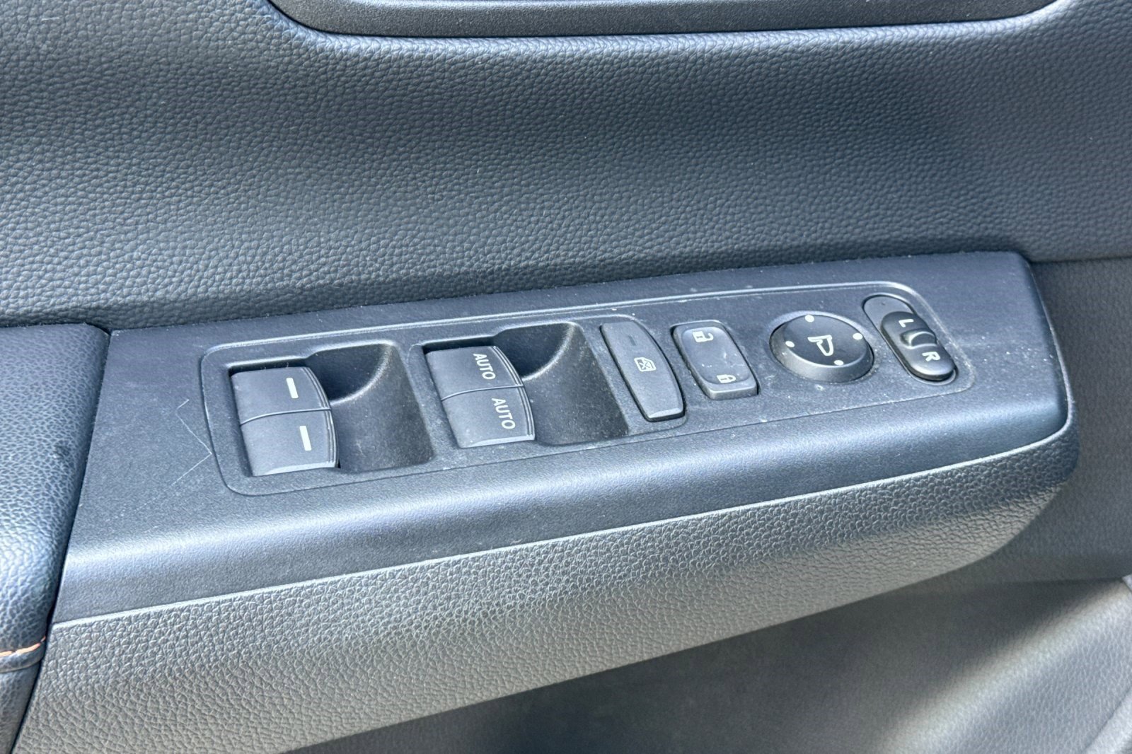 Certified 2023 Honda CR-V Sport image 13