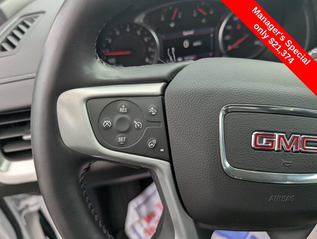 Used 2022 GMC Terrain SLT FWD image 17