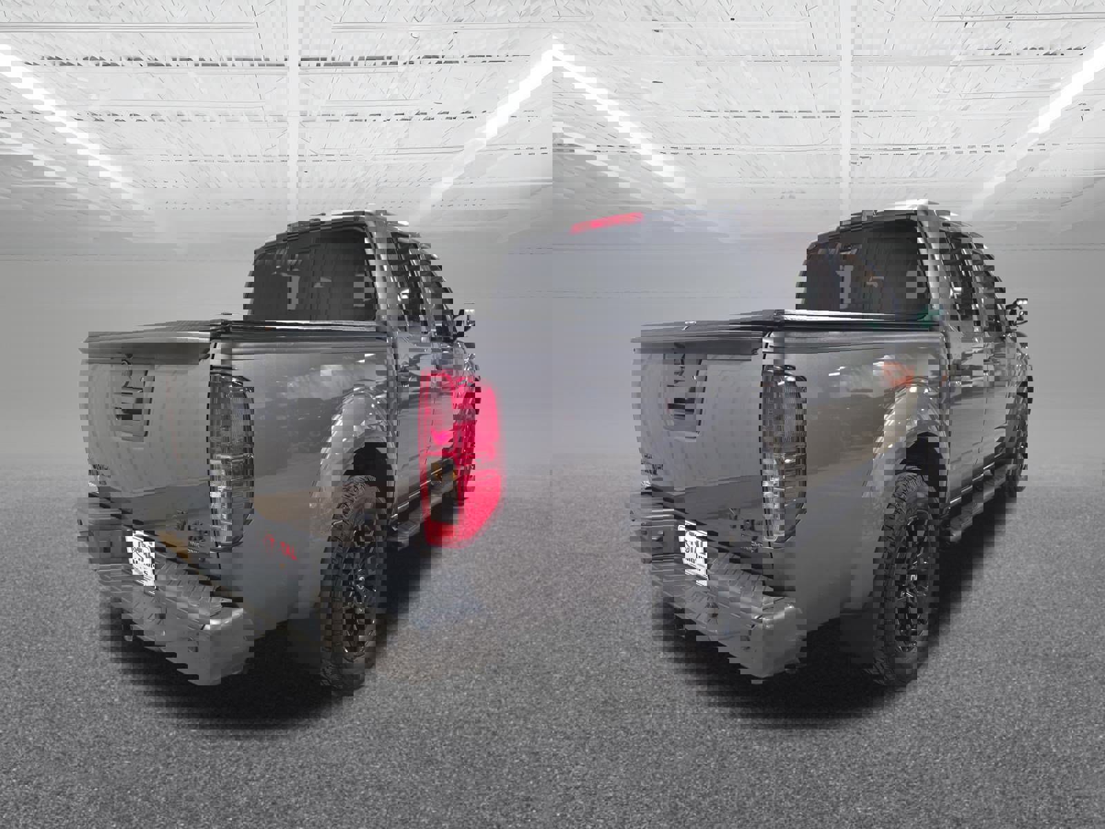 Used 2020 Nissan Frontier SV w/ Midnight Edition Floor Mats image 6