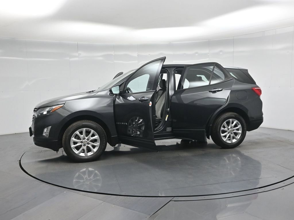 Used 2019 Chevrolet Equinox LS image 36