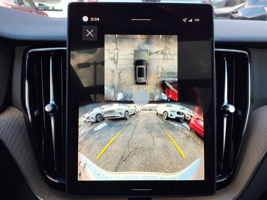 New 2026 Volvo XC60 B5 Plus w/ Protection Package Premier image 9