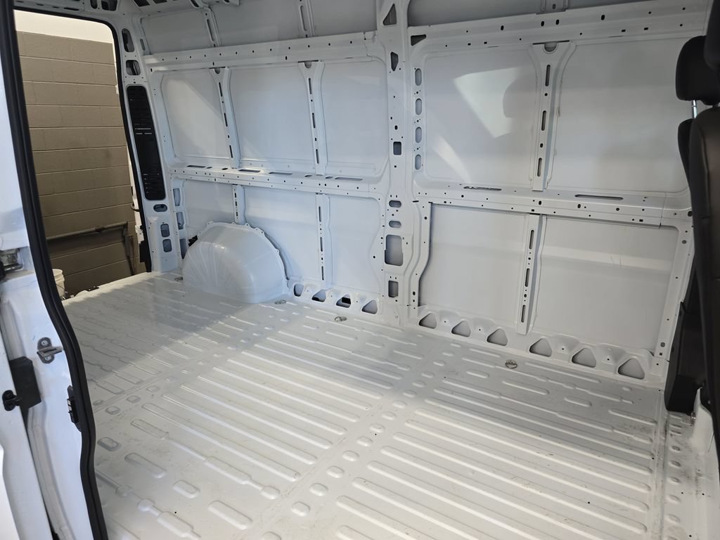 New 2026 RAM ProMaster 2500 w/ Convenience Group FWD image 11