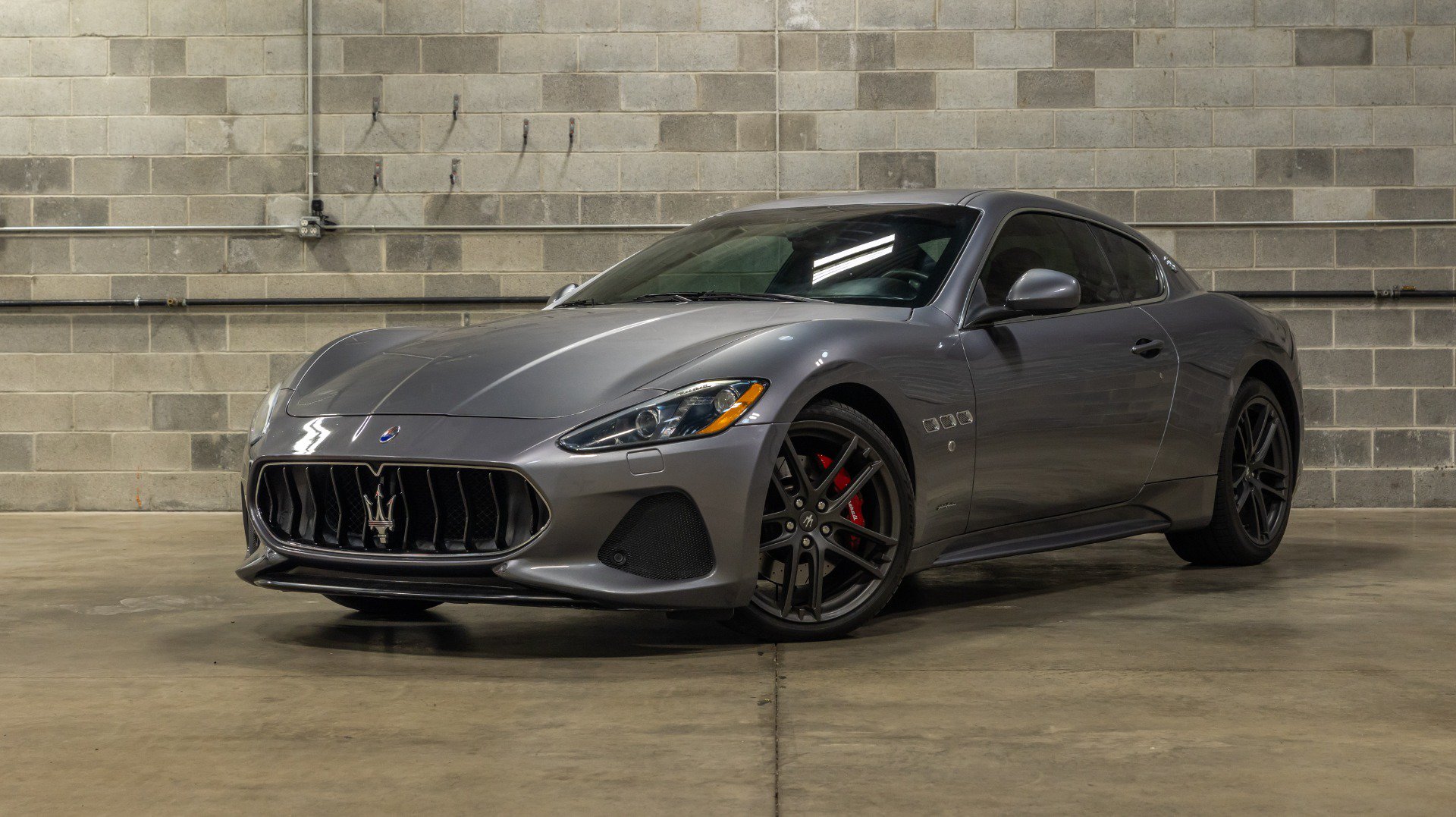 Used 2018 Maserati GranTurismo Coupe RWD image 3