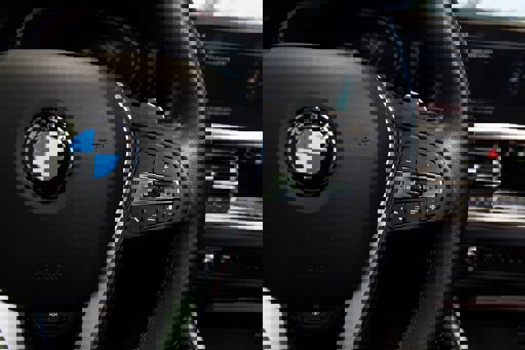 Used 2021 BMW 430i xDrive Coupe w/ Premium Package image 26