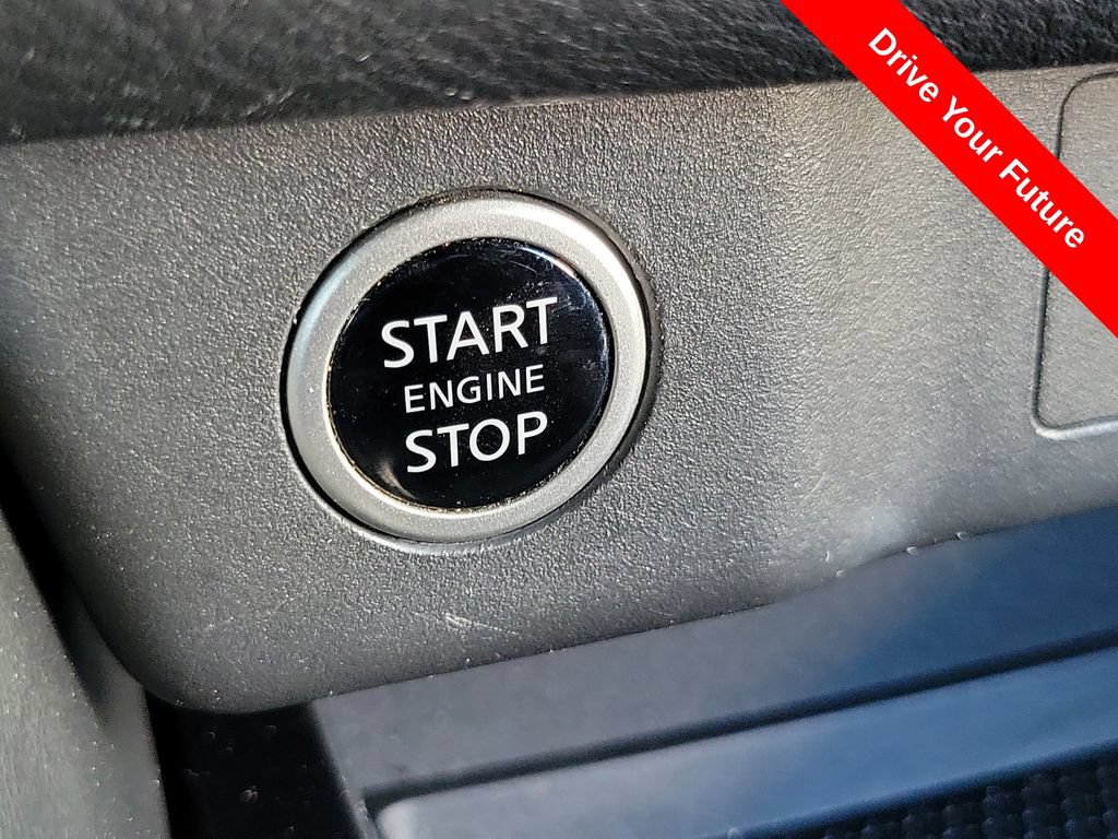 Used 2021 Nissan Rogue SL AWD/4WD image 9