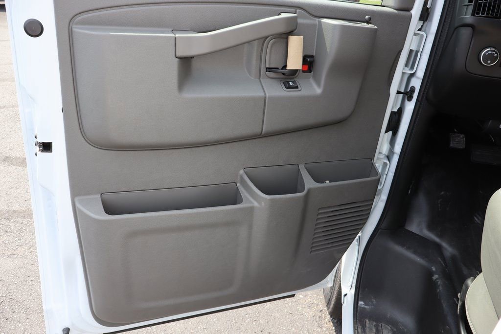 New 2025 Chevrolet Express 2500 w/ Driver Convenience Package image 24