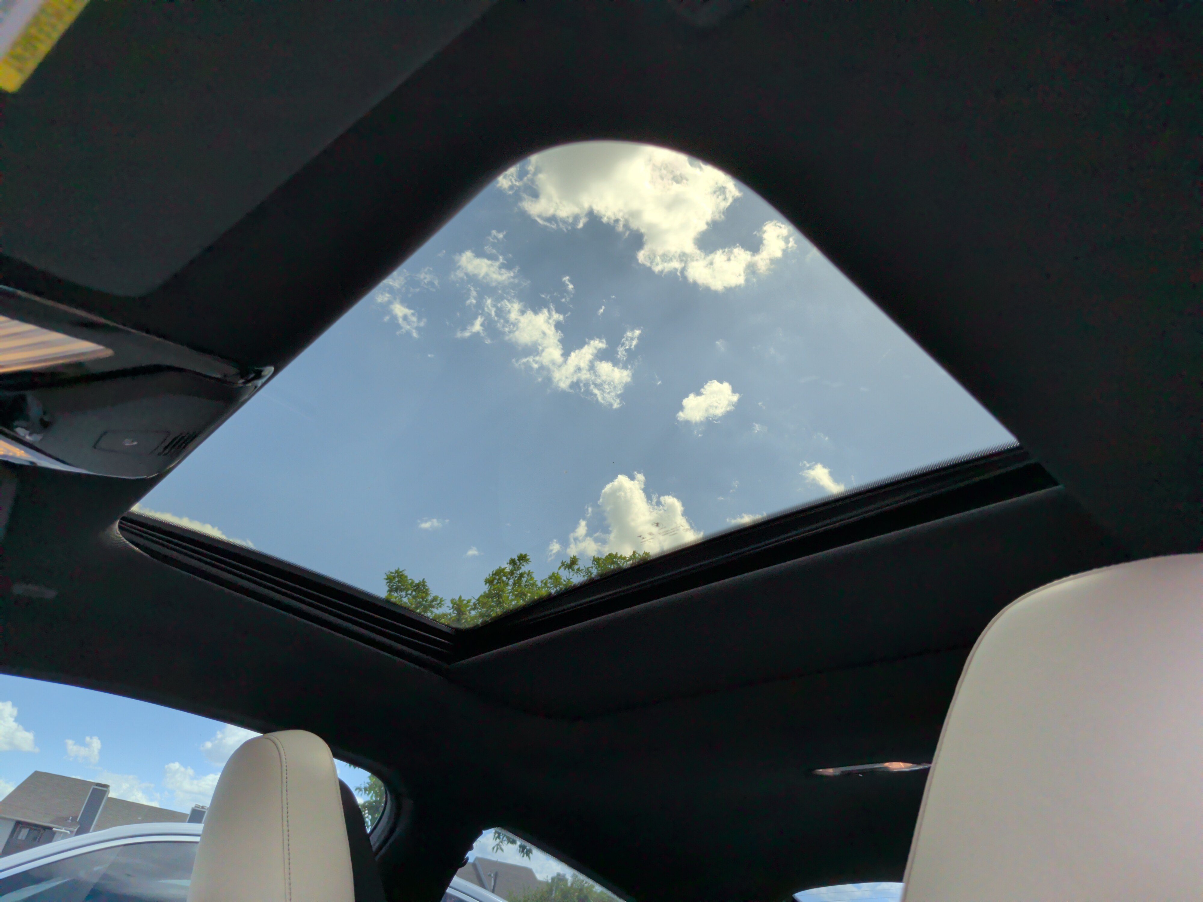 Used 2022 BMW M4 Coupe w/ Executive Package RWD image 31
