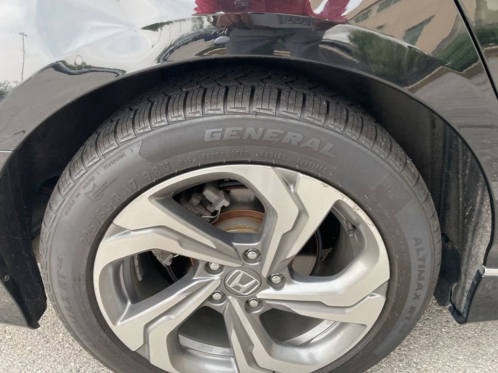 Used 2019 Honda Accord EX image 12
