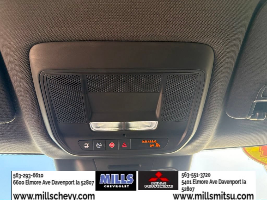 Used 2024 Chevrolet Equinox EV RS FWD image 20