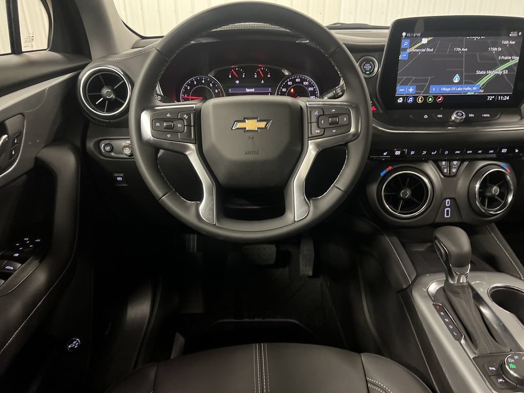 New 2026 Chevrolet Blazer LT w/ Sound & Technology Package AWD/4WD image 18