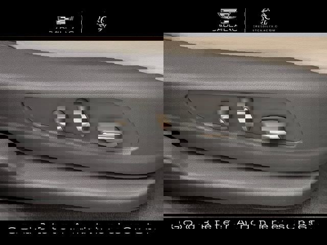 Used 2020 Cadillac XT6 Premium Luxury image 30