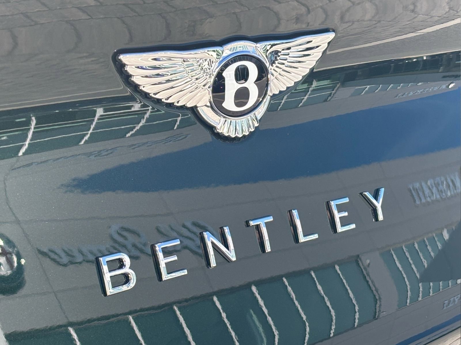 New 2025 Bentley Bentayga Extended Wheelbase image 23