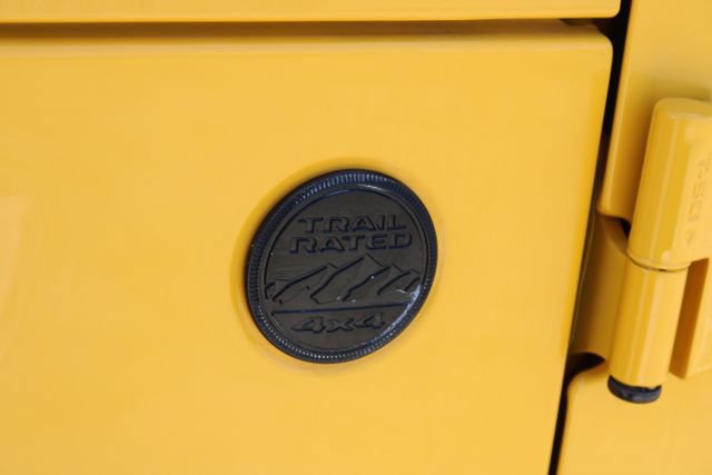 Used 2021 Jeep Wrangler Unlimited Sport AWD/4WD image 10