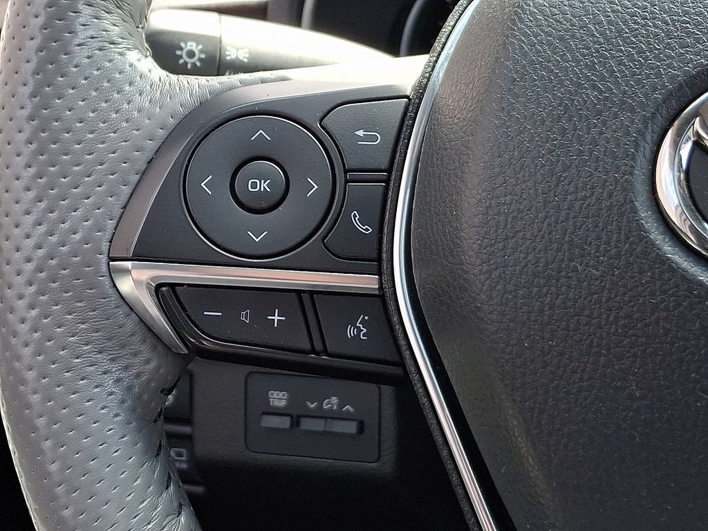Used 2022 Toyota Avalon Limited w/ Advanced Safety Package FWD image 20