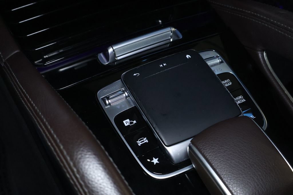 Used 2020 Mercedes-Benz GLE 350 4MATIC image 35