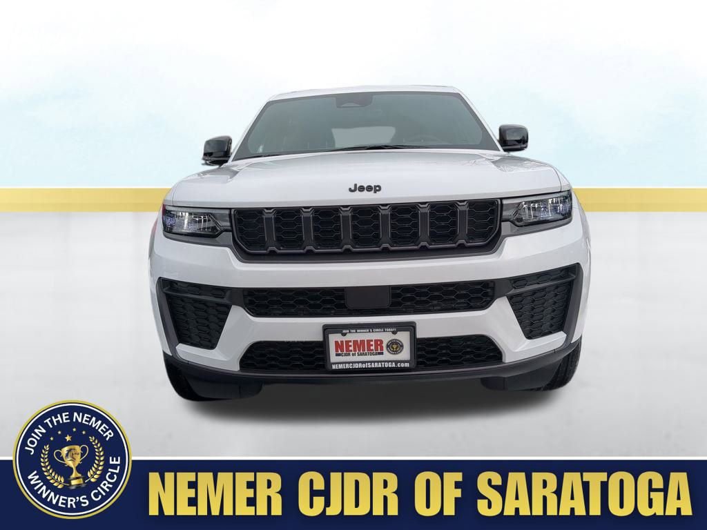 New 2026 Jeep Grand Cherokee Altitude image 21