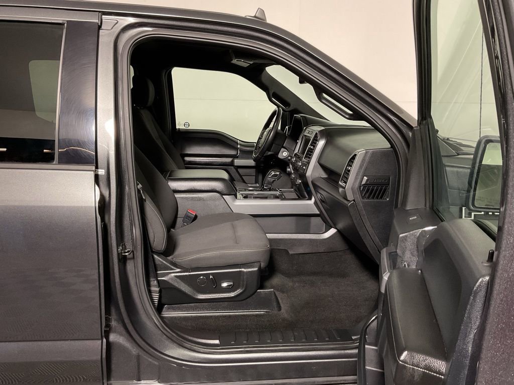 Used 2018 Ford F150 XLT w/ Equipment Group 302A Luxury image 34