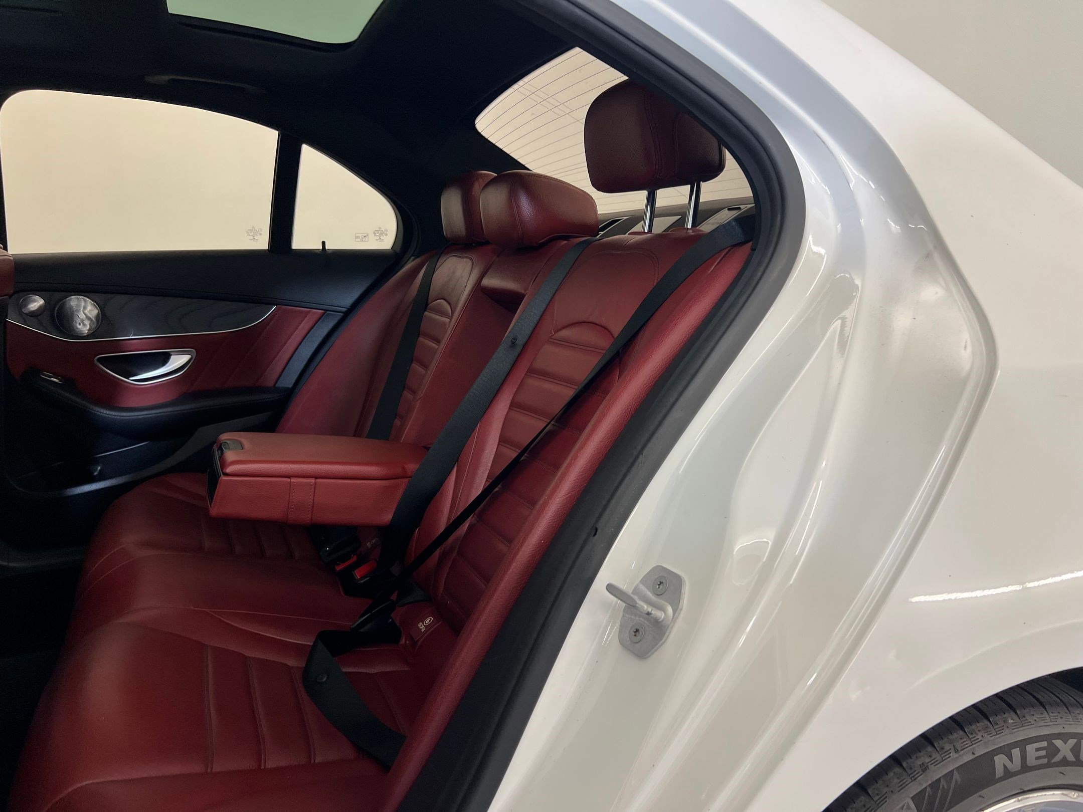 Used 2016 Mercedes-Benz C 300 Sedan image 15