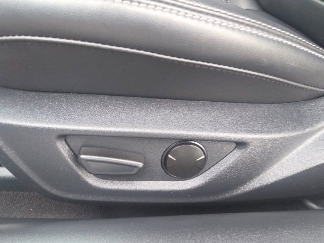 Used 2025 Ford Mustang Premium image 22