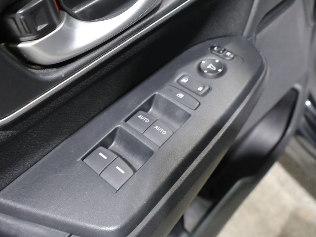 Used 2019 Honda CR-V EX image 14